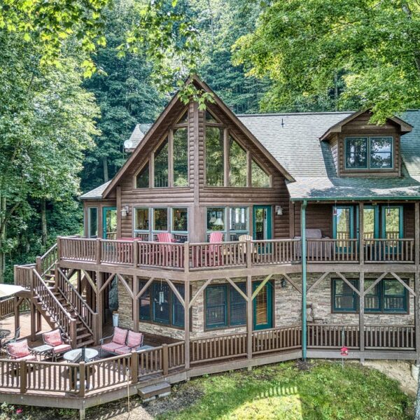 cabin rental, Maggie Valley Rentals,maggie valley luxury cabin rentals